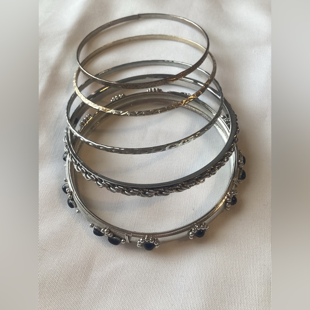 Three Bracellests With Different Patterns And Sizes ,three Silver Two Gold